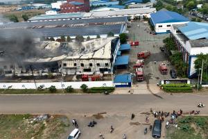 Đồng Nai: Cháy lớn tại Công ty TNHH Xin Rong, Khu công nghiệp Sông Mây