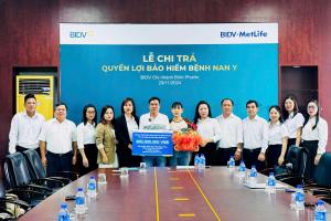 BIDV MetLife chi trả hơn 1,2 tỷ đồng cho hai khách hàng bị ung thư