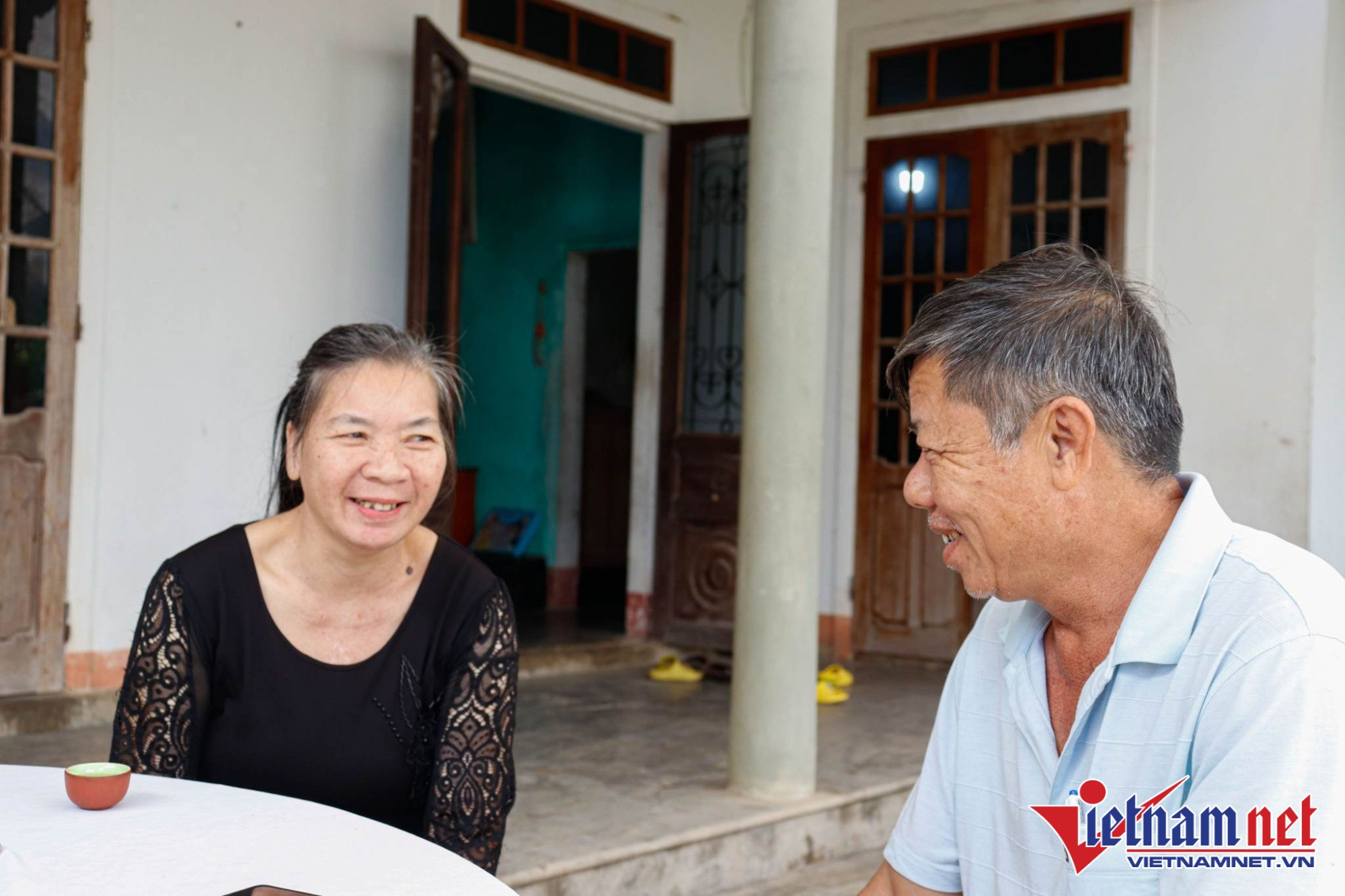 Nước mắt ngày trở về của người phụ nữ 20 năm lưu lạc ở Trung Quốc