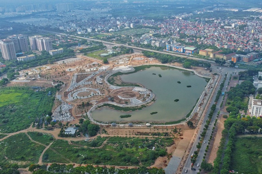 Chi 95 tỷ đồng 'hồi sinh' công viên rộng 15 ha sau nhiều năm hoang hóa ở Hà Nội